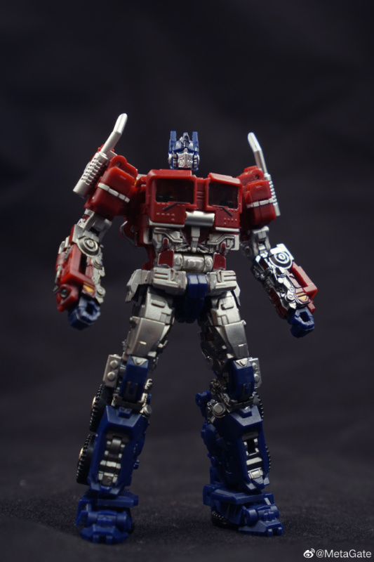 Pre-Order MetaGate M-01  Huge Fire Optimus Prime