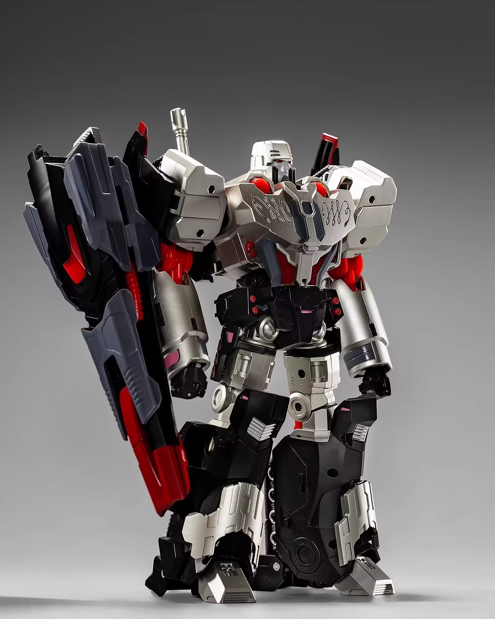 Pre-Order Mastermind Creations MMC Reformated R-28 R28 Tyrantron Megatron