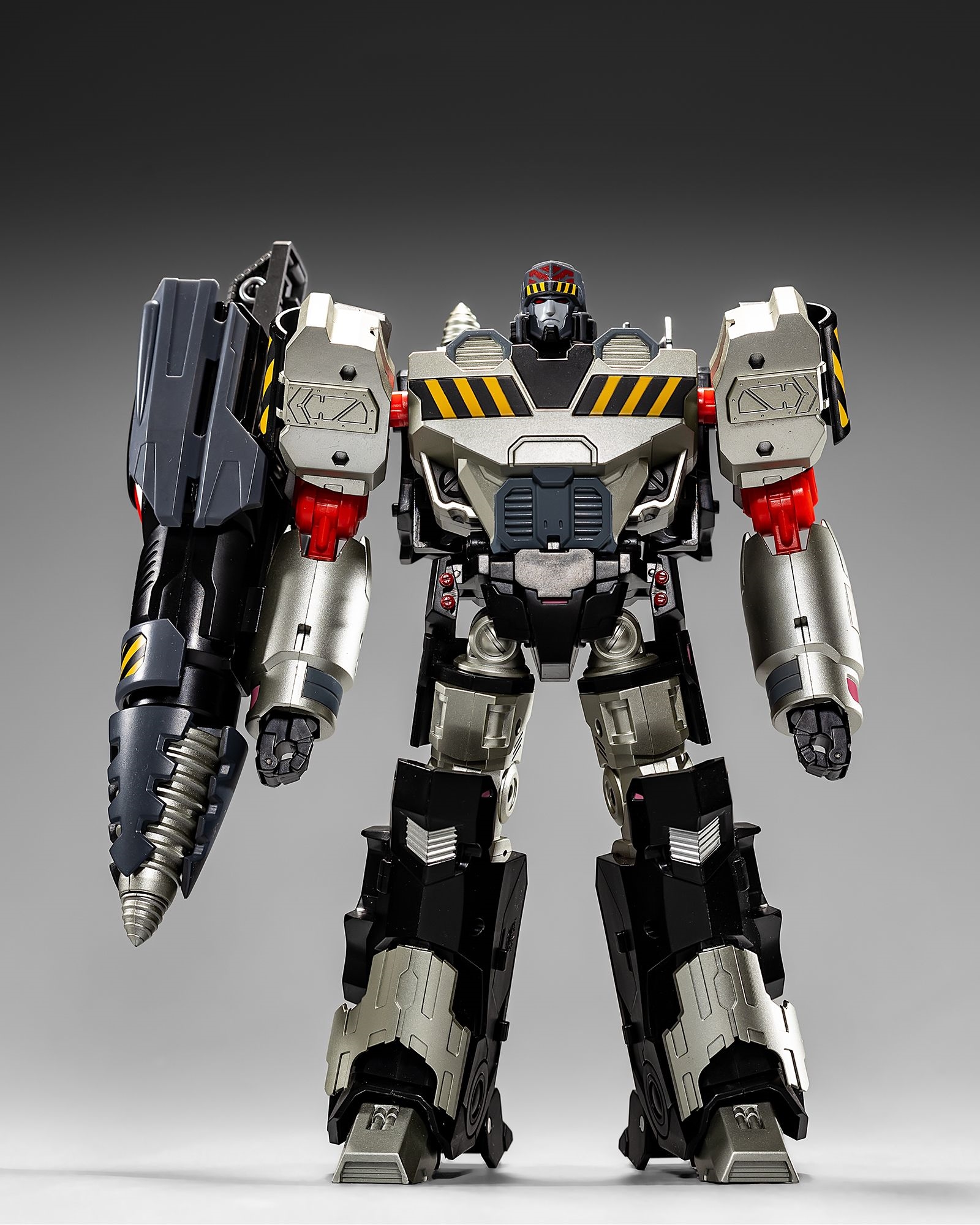 Pre-Order Mastermind Creations MMC Reformated R-28 R28 Tyrantron