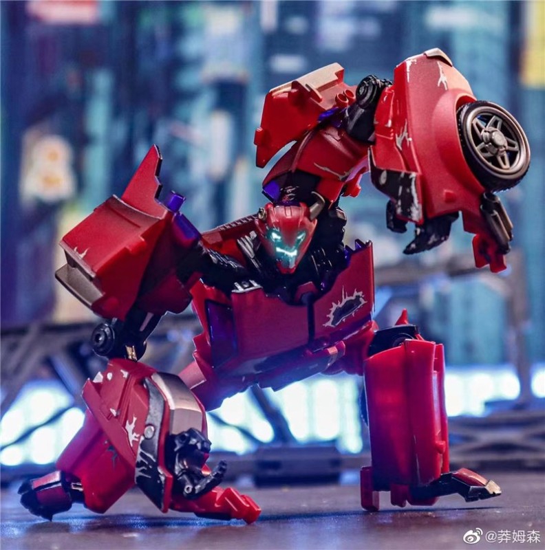 APC Toys AC-03 Red Gladiator Cliffjumper UNDEAD version