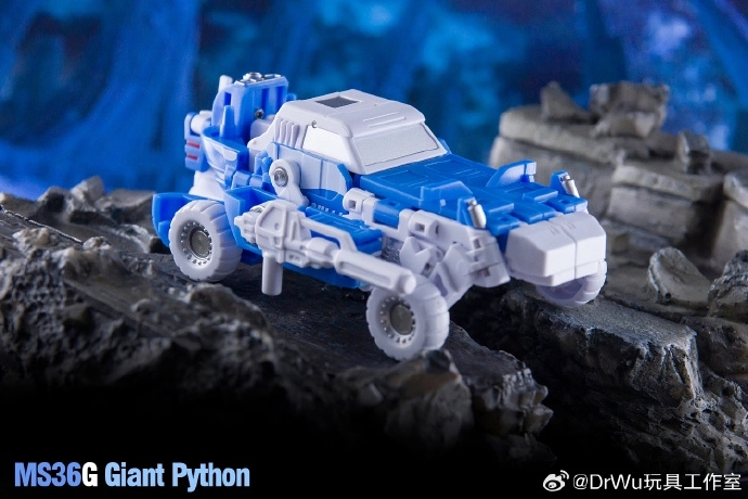 Pre-Order MechFansToys & Dr.Wu MS-36G Giant Python mini action figure toy