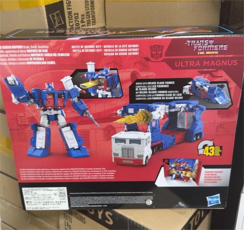 TAKARA TOMY SS86 STUDIO SERIES 86-21 ULTRA MAGNUS Transformers Toy