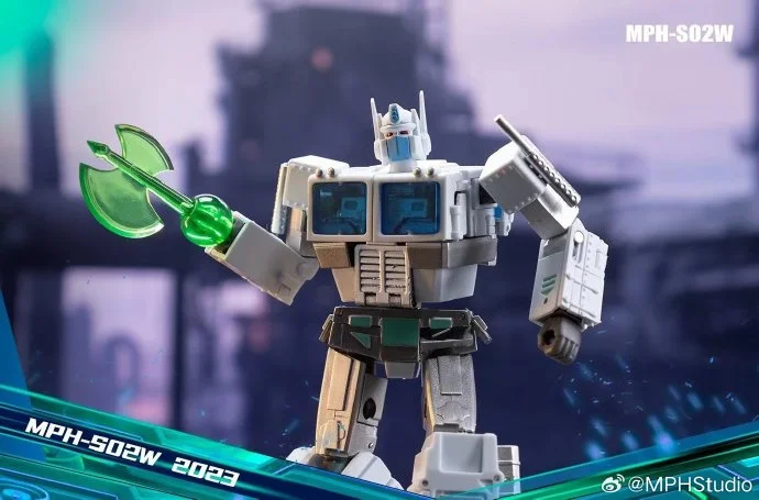 Pre-Order MPH Studio MPH-S02W Ultra Magnus Action Figure