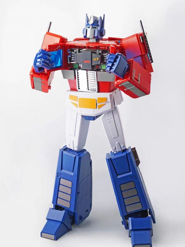 Pangu Toys PT-01 Commander Optimus Prime Oversized Version Action Figure