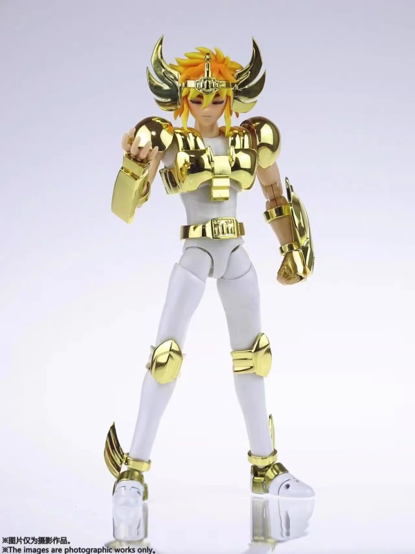 Great Toys Saint Cloth Fighter Myth EX Shiratori Glacier Action Figure Gold version
