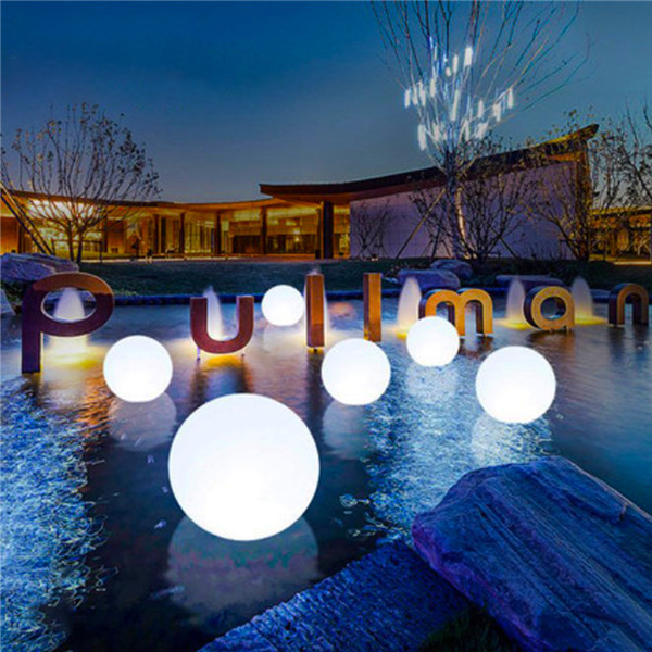 12CM LED Sunction Cup Diving Light Underwater pond light with remote control waterproof magnetic bathtub battery led lighting