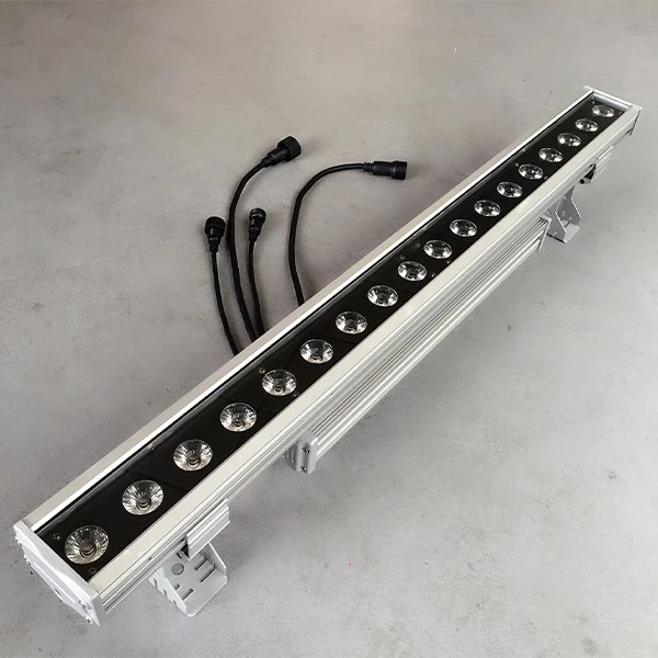 18x12W RGBW 4in1 Pixel LED Bar light  dj bar