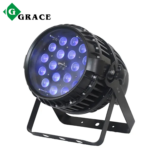 18pcs 4in1 zoom waterproof par light