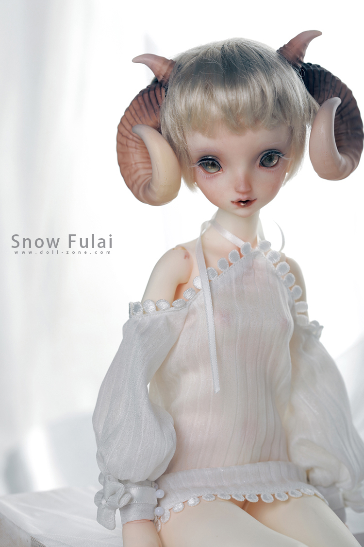 球体関節人形Snow Fulai   dollzone  本体　月白肌