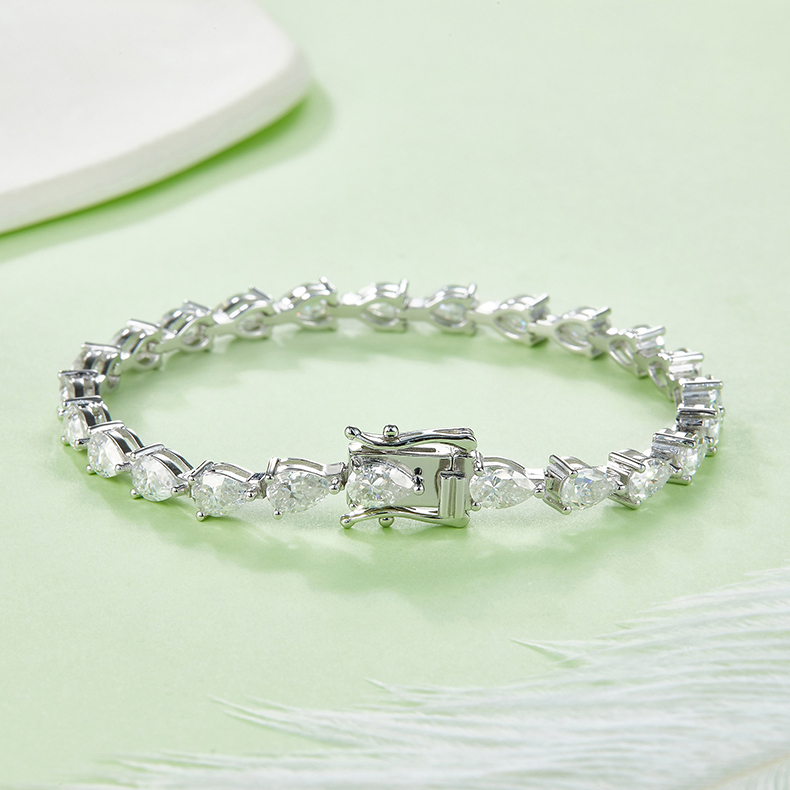 AMO MOISSANITE S925 TENNIS BRACELET -Pear-shaped