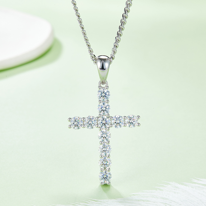 AMO VVS MOISSANITE S925 CROSS PENDANT