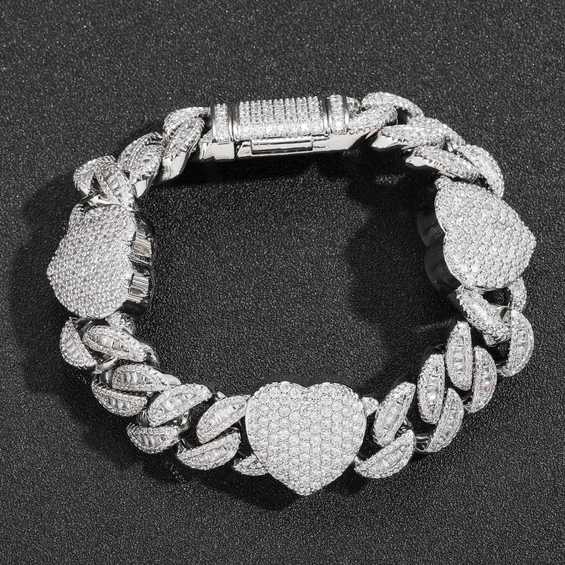 15MM AMO ICE HEART CUBA BRACELET