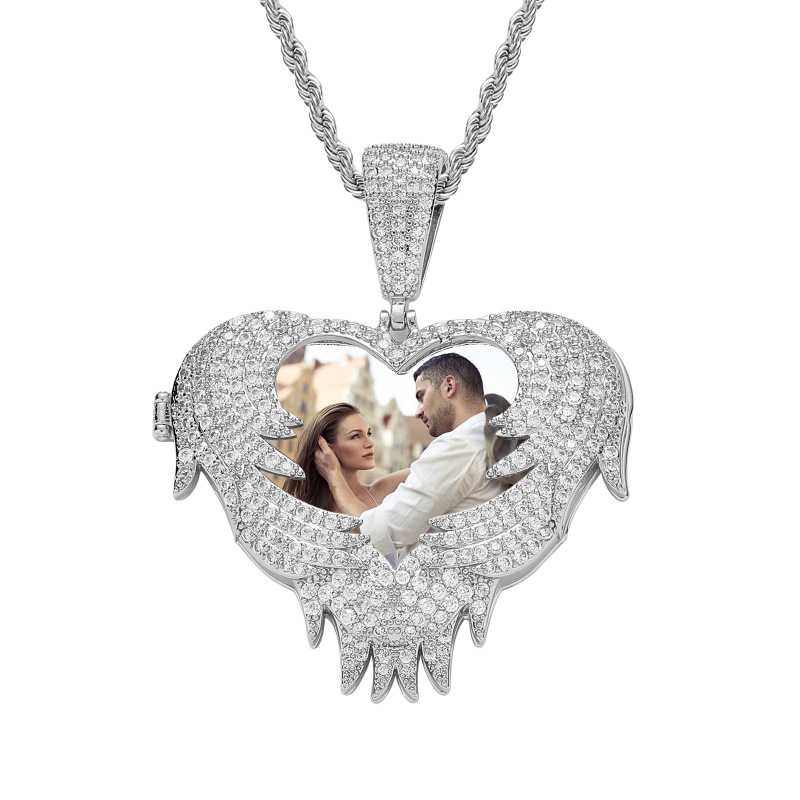 AMO CUSTOM PICTURE WING HEART PENDANT+FREE ROPE CHAIN