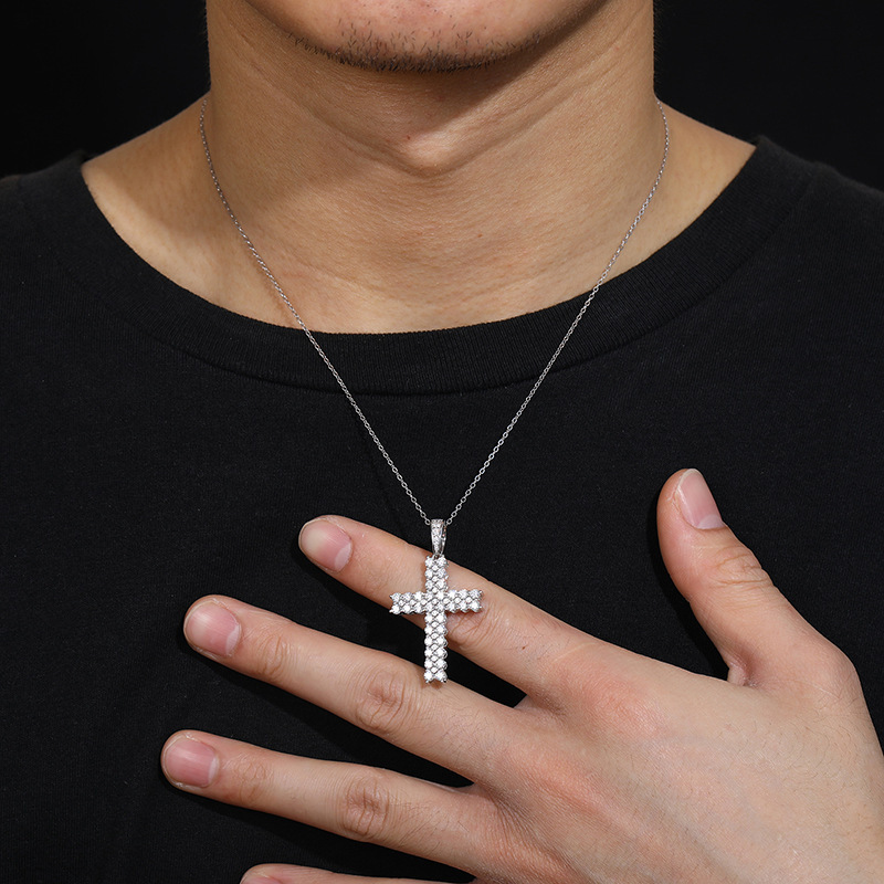 AMO VVS MOISSANITE S925 CROSS PENDANT+FREE CHAIN