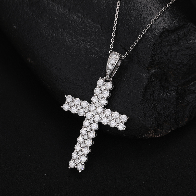 AMO VVS MOISSANITE S925 CROSS PENDANT+FREE CHAIN