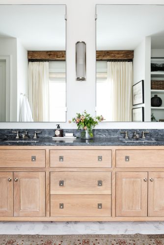 Unionlands Cabinetry Quarter Swan White Oak Framed Bathroom Vanity