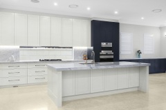 Unionlands Cabinetry Shaker Panel Door Two Tone Polyurethane Kitchen Cabinet with a Marble Benchtop