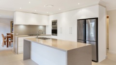 Unionlands Cabinetry Modern Style Kitchen Cabinet with Island Quartz Waterfall