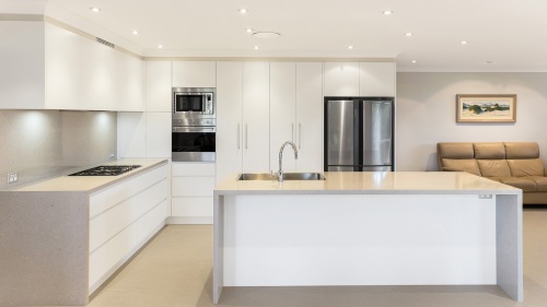 Unionlands Cabinetry Modern Style Kitchen Cabinet with Island Quartz Waterfall