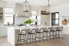 Unionlands Cabinetry White Lacquer Slim Shaker Panel Kitchen Cabinet American Inset Framed with Marble Stone Countertop