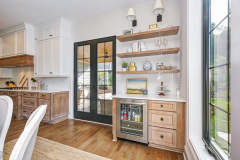 Unionlands Cabinetry Maple Solid Wood Based Cabinet with Shaker Panel Kitchen Cabinet