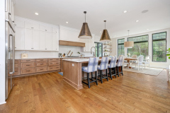 Unionlands Cabinetry Maple Solid Wood Based Cabinet with Shaker Panel Kitchen Cabinet