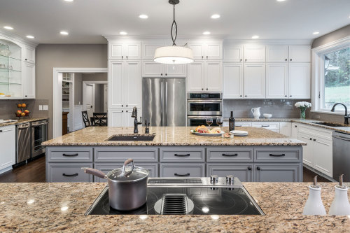 white kitchen cabinets