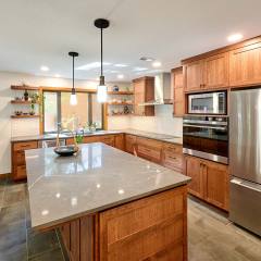 Unionlands Cabinetry Shaker Panel Timber Veneer Finish Kitchen Cabinet With Quartz Countertop