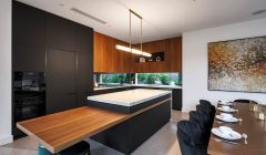 Unionlands Cabinetry Modern Kitchen Cabinet Two Tone Black Matte Lacquer and Melamine Finish Slab Panel