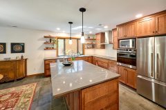 Unionlands Cabinetry Shaker Panel Timber Veneer Finish Kitchen Cabinet With Quartz Countertop
