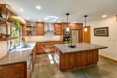 Unionlands Cabinetry Shaker Panel Timber Veneer Finish Kitchen Cabinet With Quartz Countertop