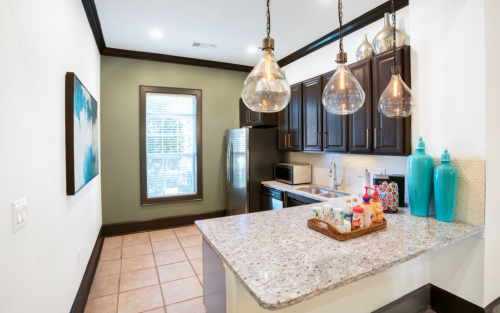 Unionlands Cabinetry Raised Panel Solid Wood Stain Mini Kitchen Cabinet For Apartment