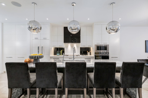 Unionlands Cabinetry White Matte Lacquer Painted With Black Quartz Countertop Waterfall