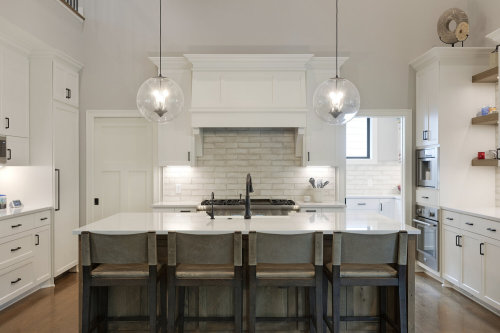 Unionlands Cabinetry Custom High Quality Lacquer Finish Kitchen Cabinet Self Assemble White Shaker Design With Solid Wood Stain Island Cabinet