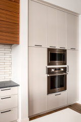 Unionlands Cabinetry Best Custom Kitchen Cabinet Maker Timber Veneer Finish and White Lacquer With Featured Kitchen Suite Refrigerator Double Islands
