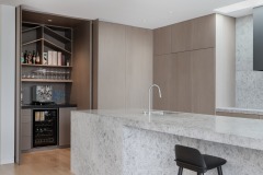 Unionlands Cabinetry Custom Made Modern Kitchen Furniture MDF Slab and Flat Panel Handleless Cabinet Wood Timber Veneer Finish With Large Island