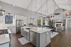 Unionlands Cabinetry White Matte Lacquer Painted Shaker Panel Cheap Price MDF Materials Kitchen Cabinets and Gray Lacquer With A Sink Island
