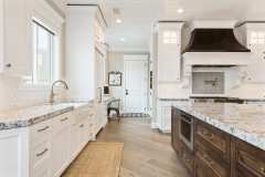 Unionlands Cabinetry Two Tone Recessed Panel Door Full Custom Kitchen Furniture With White Painted and Wood Stain Island Cabinet