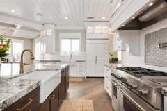 Unionlands Cabinetry Two Tone Recessed Panel Door Full Custom Kitchen Furniture With White Painted and Wood Stain Island Cabinet