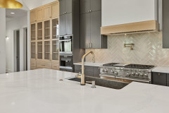 Unionlands Cabinetry Black Matte Lacquer Painted Slab Panel Wholesale Kitchen Cabinets With Shaker Wood Grain Island Waterfall