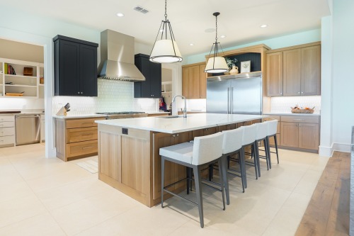 Unionlands Cabinetry White Oak Solid Wood Kitchen Cabinets Framed Overlay With A Large Pantry Cabinet Shaker Panel Sample Design Custom Home