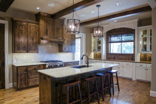 Unionlands Cabinetry Industrial Custom Design Solid Wood Stain Finish Shaker Door Assemble Modular Kitchens And Wine Cabinet