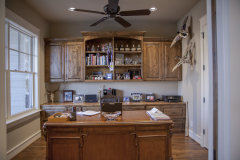 Unionlands Cabinetry Full Custom Traditional Design Raised Panel Kitchen Furniture Stain Finish Solid Wood With With White Painted Island Cabinet