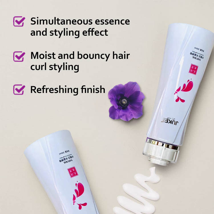 Moisturizing Curl Enhancing Smoothie Cream