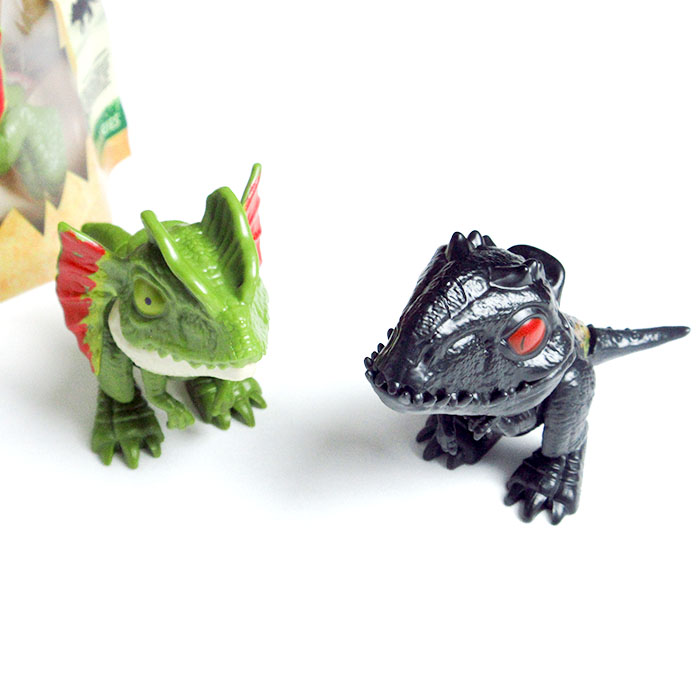 Finger dinosaur toy