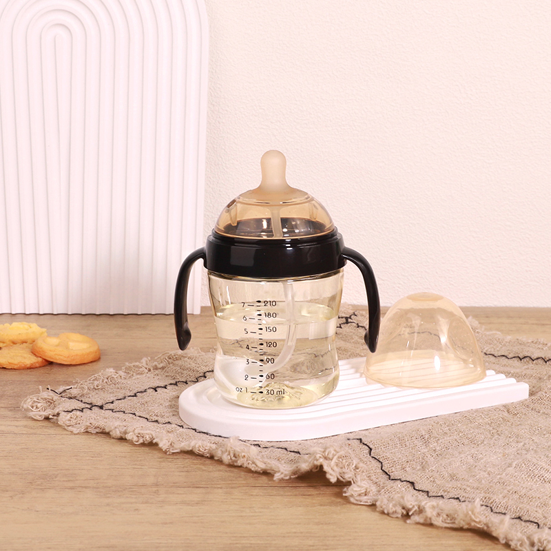 Baby silicone bottle