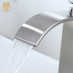 Single Handle Hot Cold Water Basin Faucet Waterfall