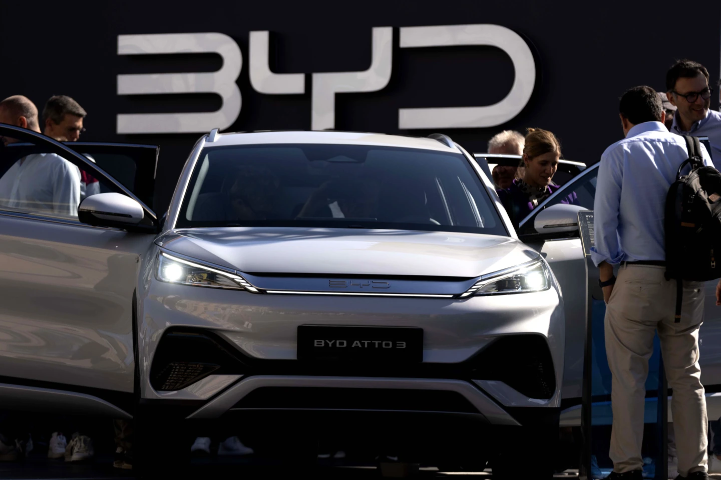China’s BYD launches EV charging system it says works nearly as fast as a fill up