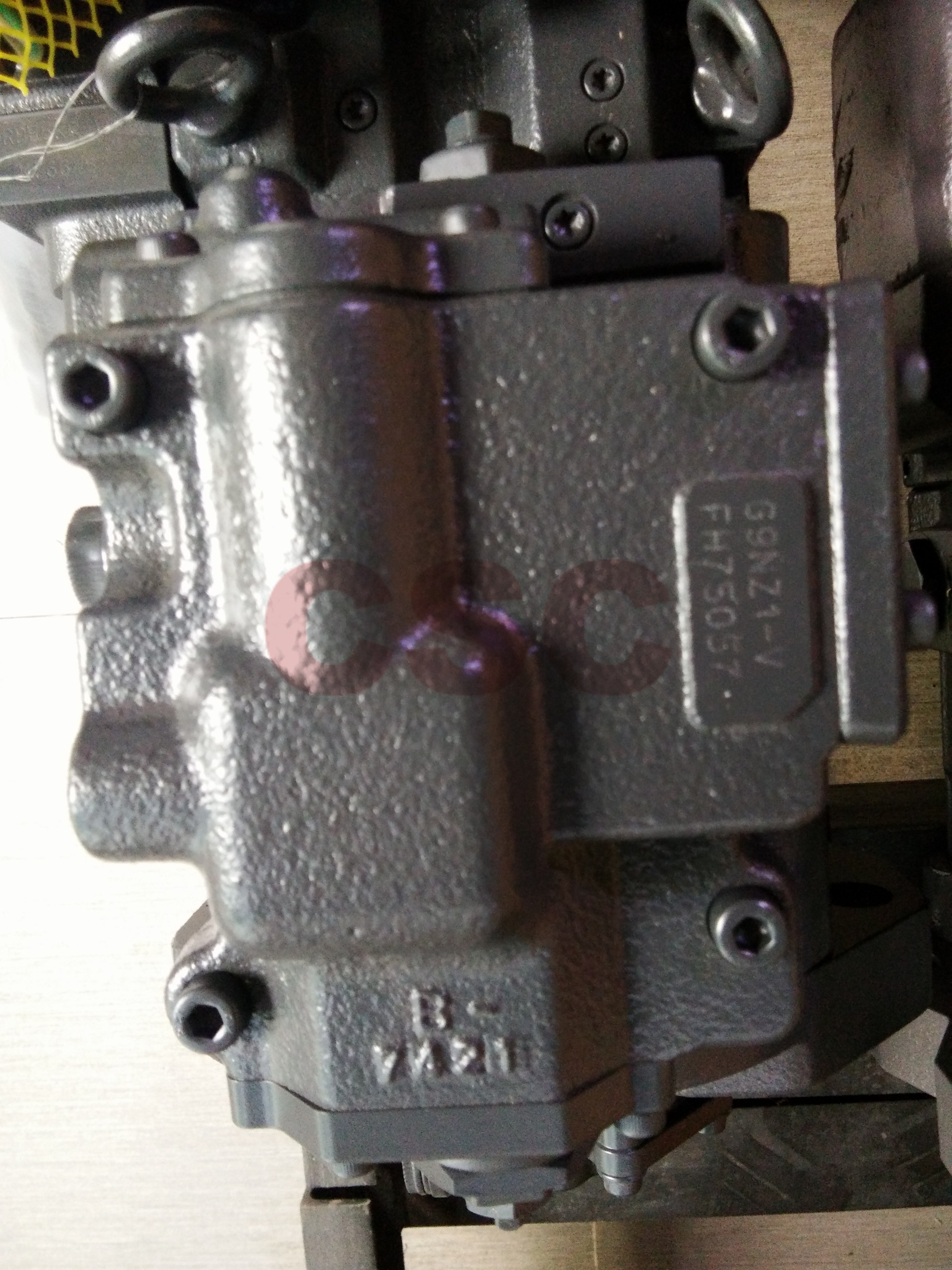 KPM-K3V112 HYDRAULIC PUMP ASS'Y
