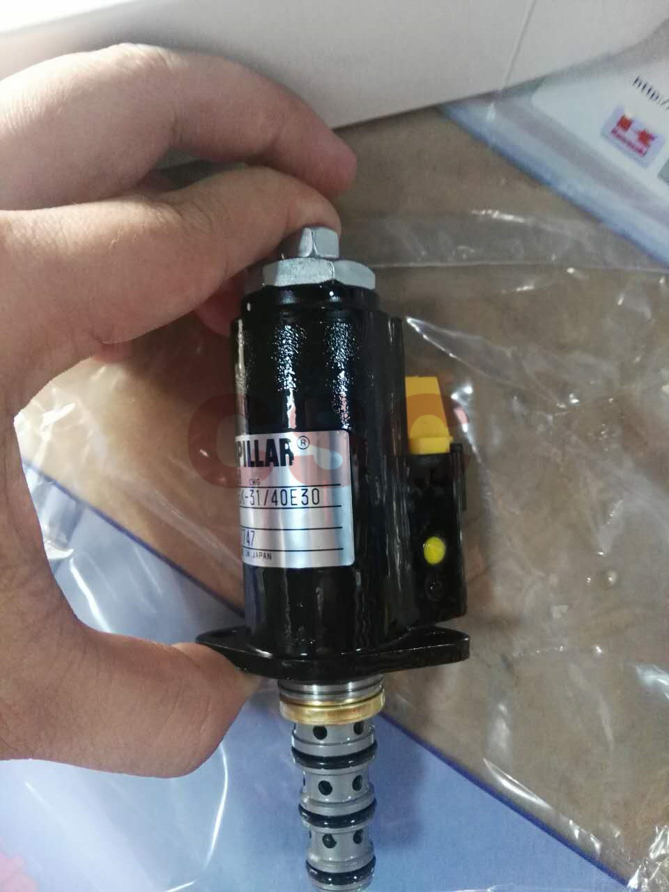 KPM-KDRDE5K-31/40E30-116A SOLENOID 225-4558